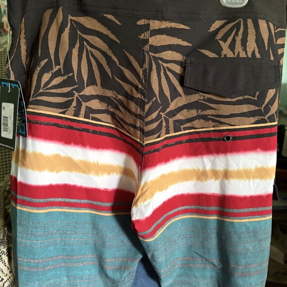 Maui & Sons Boardshorts SZ 40" Waist Baltic New With Tags - Picture 2 of 4